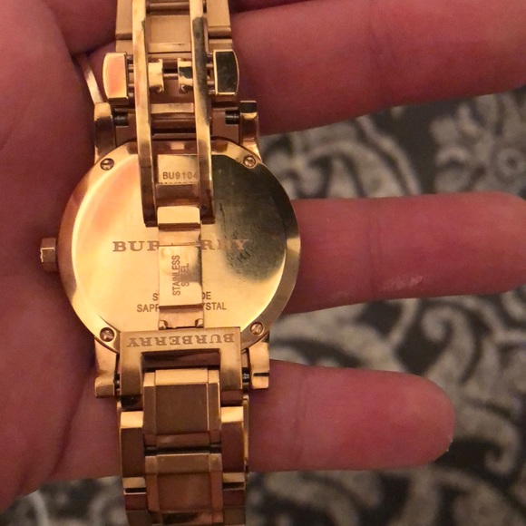 Burberry rose gold watch like new